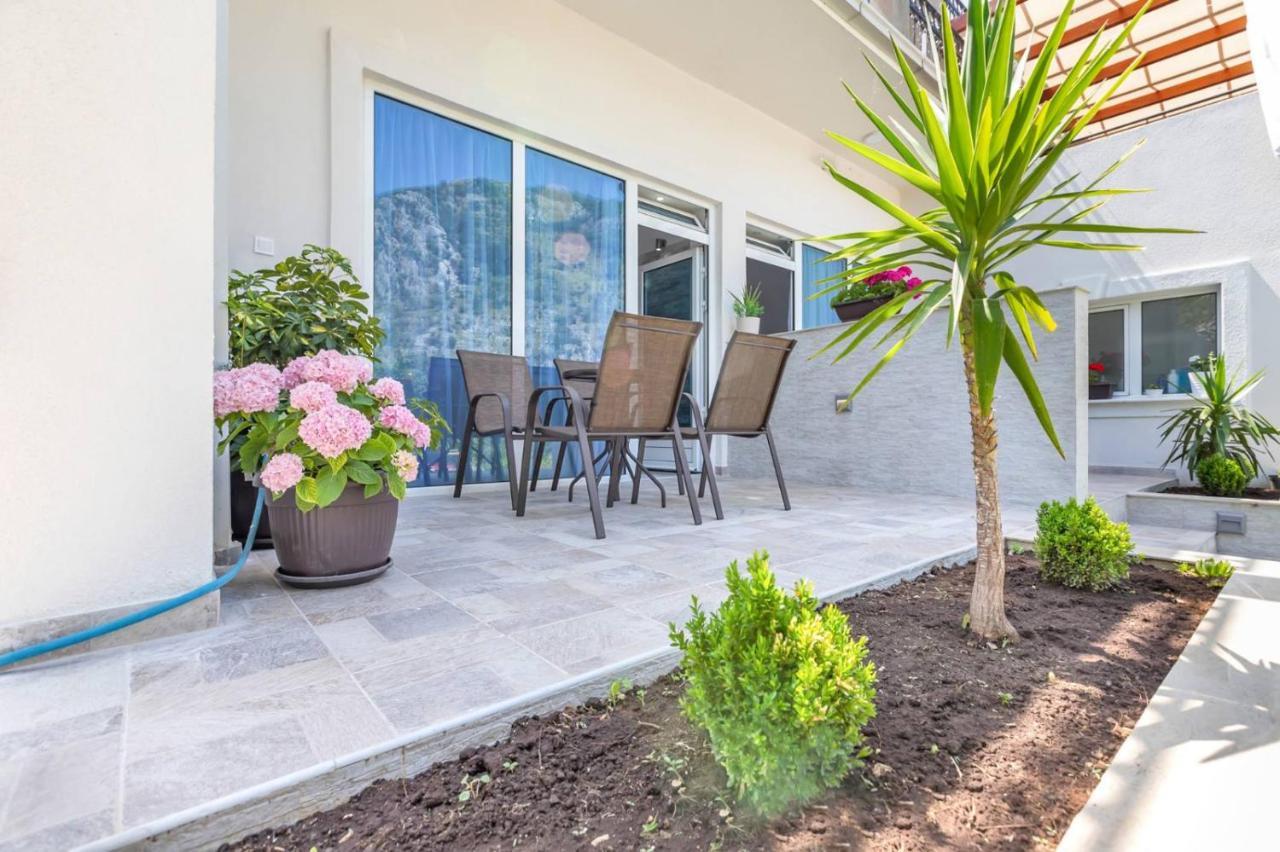 Apartmani Vasilije Kotor Bagian luar foto