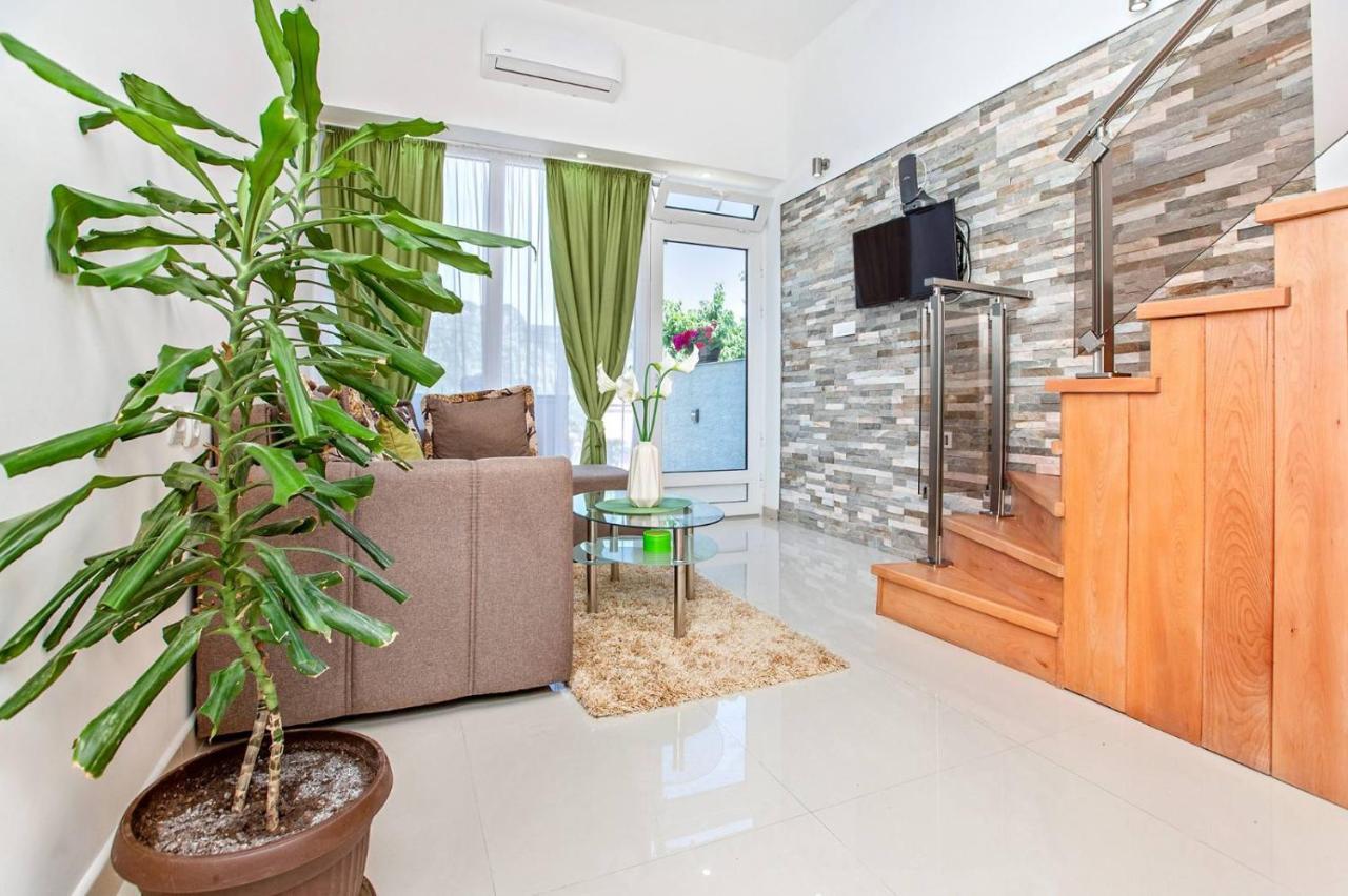 Apartmani Vasilije Kotor Bagian luar foto