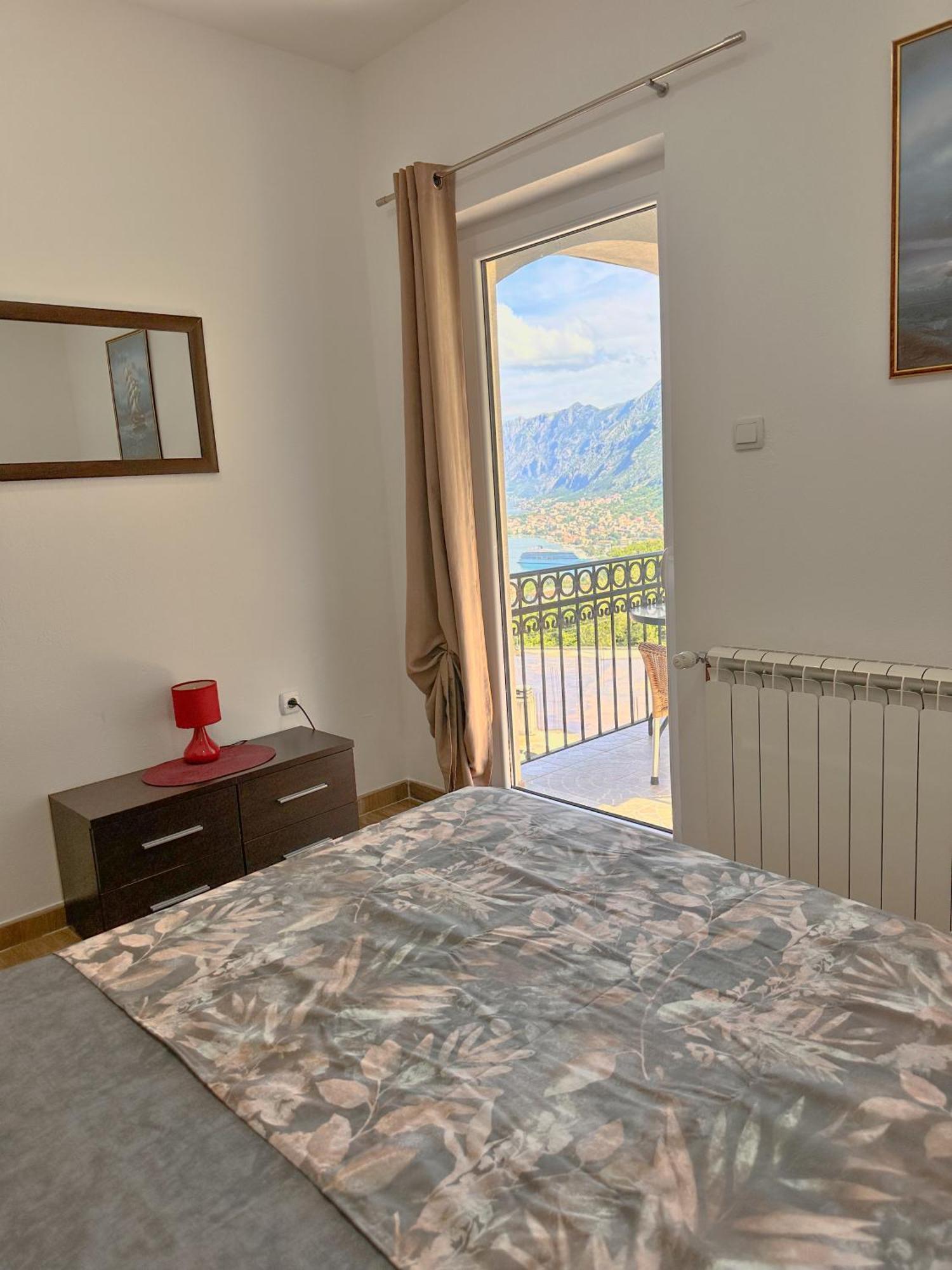 Apartmani Vasilije Kotor Bagian luar foto
